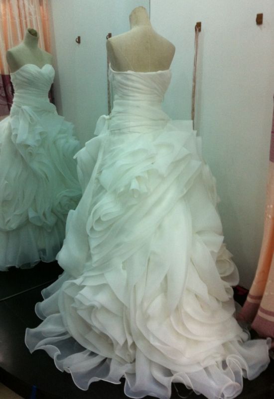 Custom wedding dresses at cheap price wedding vera wang diana VERA WANG 4