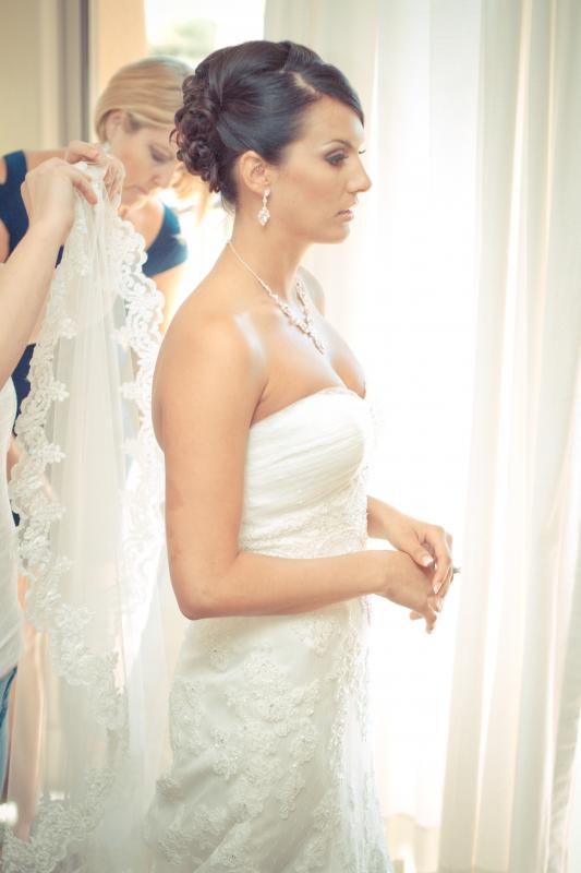 Gallery of the Day :  wedding features Traci Wed 1059 Wedding Updo :  wedding Traci Wed 1059