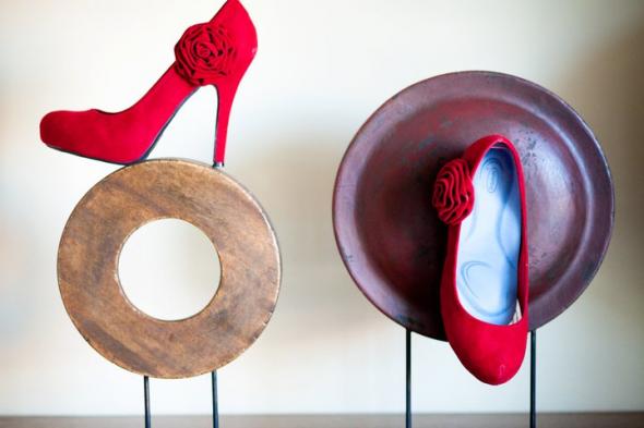 Wedding Shoes Photos :  wedding red shoes Shoes3