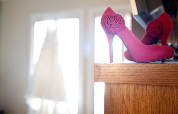 Wedding Shoes Photos :  wedding red shoes Shoes 6