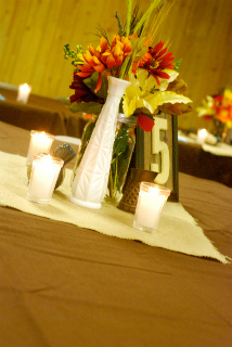 Our $3000 rustic wedding, very pic heavy. Pro recap :  wedding rustic recap budget diy Knetig170