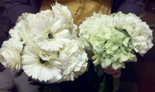 So what flowers did you choose for your bouquet - post pictures too : wedding 2012 02 09 21 19 25 160