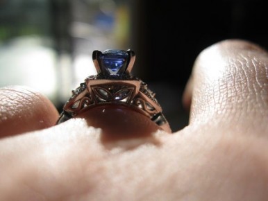 Show us your unusual/original DETAILS! :  wedding details surprise diamond unusual original ring IMG 0662