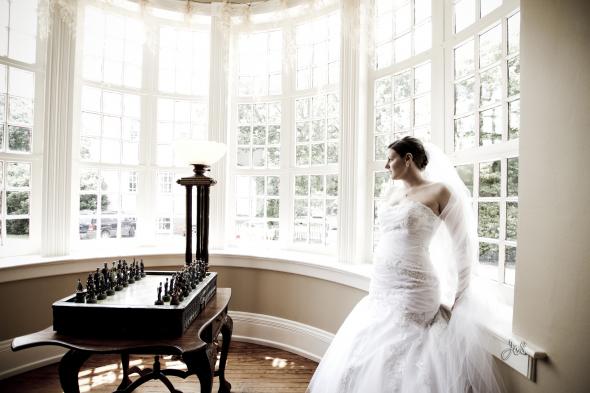 Wedding Gown :  wedding alfred angelo 2083 1 sweet heart mermaid trumpet 2011.032HarrellBRI 211vin