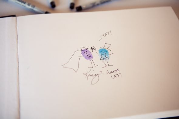 I need those creative bees to help me with something! : wedding guestbook 0457 08.28.11 K AJ