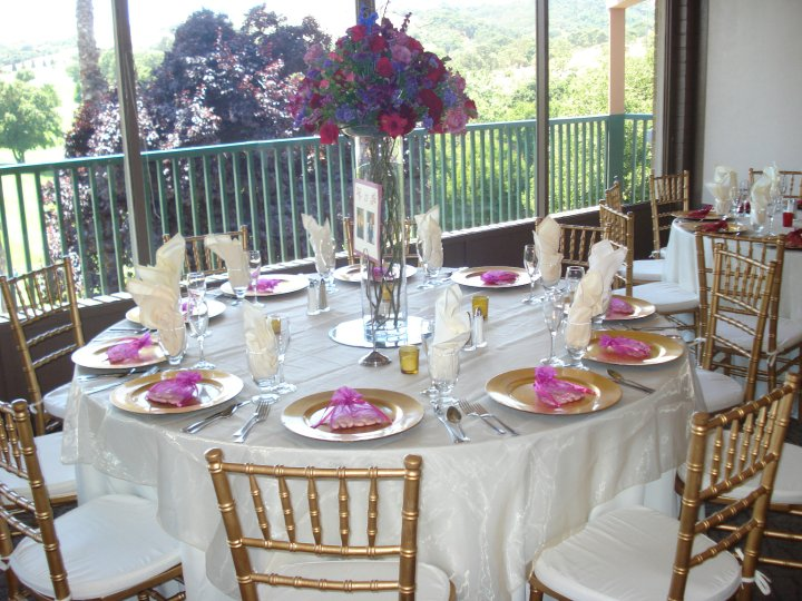 132'' Round Ivory Tablecloths wedding tablecloths decor ivory reception 