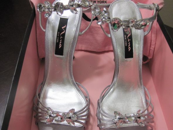 Nina Silver Size 7 1/2 Gorgeous Shoes w/ Bling! : wedding bling silver Wedding And Honeymoon 3406