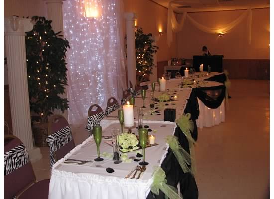 Post Wedding SALE wedding black white zebra lime decor green Head Table