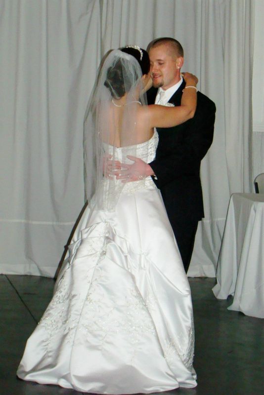 11/13/11 recap non-pro pics...$7,000 budget (pic heavy) :  wedding recap budget royal blue south carolina non pro pics barn wedding diy 337347 2271454869005 1327635262 32199925 1220090260 O