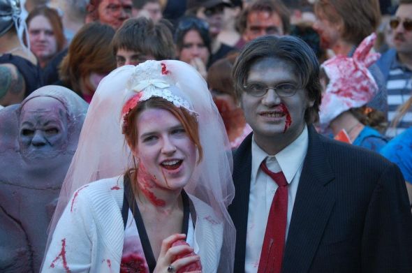 WB Halloween Contest : wedding wb contests 297449 2329633154696 1065740211 2617410 10827014 N