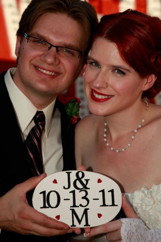 Married Bees, What was your favorite-least expensive thing you bought? : wedding diy flowers wedding day 299921 10150340706380706 563030705 8420422 1948345872 N