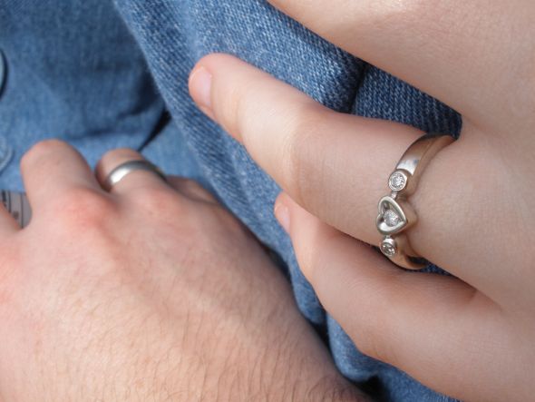 Promise rings anyone? :  wedding promise rings KRs Promise Rings