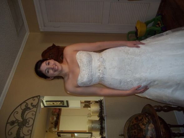 Casablanca 1827 dress - petticoat underneathe? :  wedding casablanca casablanca 1827 Photo1