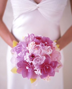 having one or two bouquets? :  wedding bouquet latino catholic ceremony Tissue Paper Bouquet1