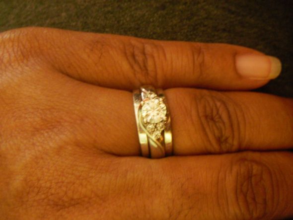 Spinoff: Post pics of your two rings together (wedding ring + engagement ring) :  wedding ring wedding engagement pic photo two finger together worn wear ring porn P1010147