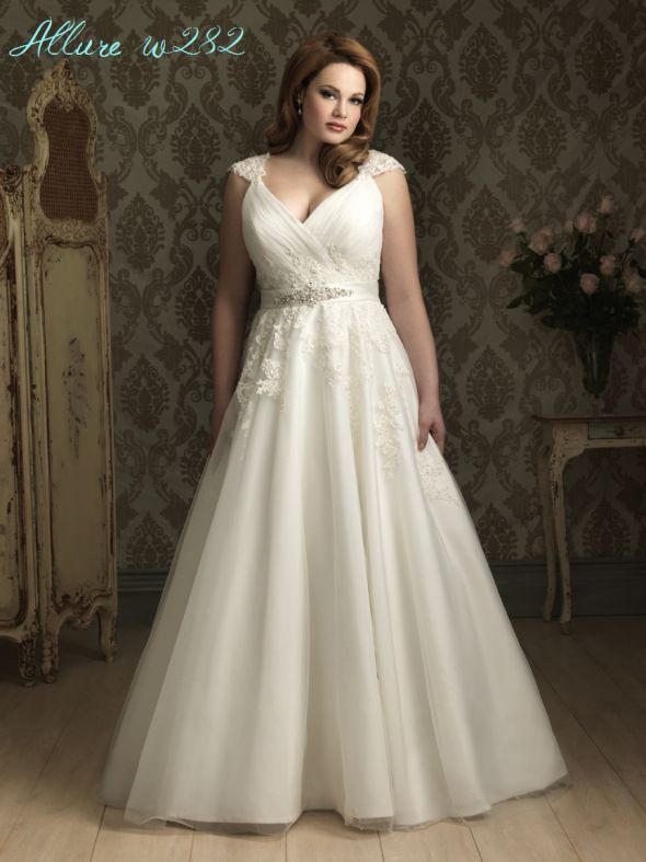 40yr old bride, dress ideas desperately needed! :  wedding W282F