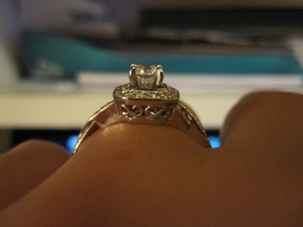 Ohhh Halo Ring Ladies!!! Show me yours! :) :  wedding ring halo IMG 0812