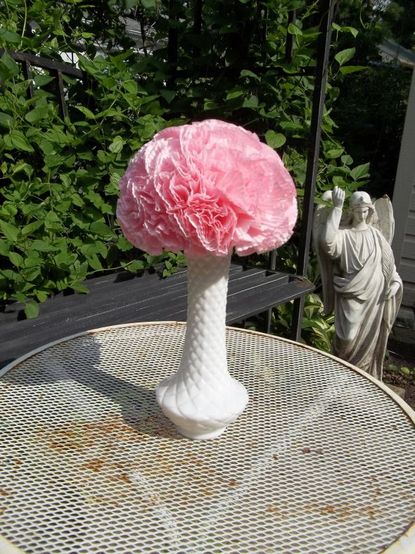 Cupcake Liner Centerpiece wedding pom cupcake dyed diy pink white bouquet 