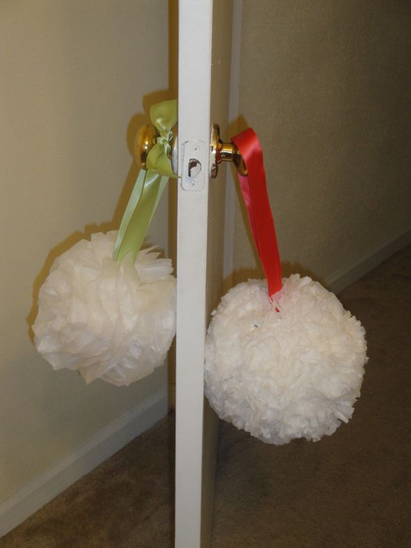 Which pomander do you like more? (plus I'm taking suggestions for improvement)