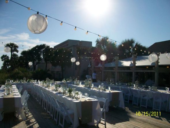 LANTERNS!!!!!!  BURLAP!!!!! Silver place card frames! :  wedding lanters burlap table runners silver rustic beach vintage placecards namecards estcort cards reception T2