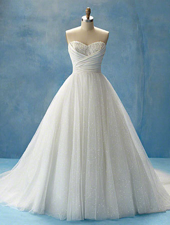 Which dress is better for my body type? :  wedding dress which lace cinderella alfred angelo Cinderella