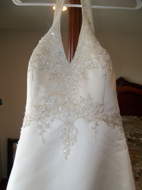 Allure Bridals Wedding Dress Beautifully Designed Beaded Halter and Train 