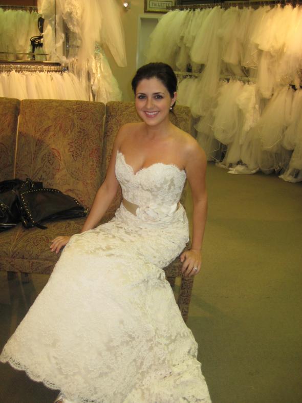 Pre-Selling my Alvina Valenta 9102 dress; available after 10/22/11 :  wedding alvina valenta 9102 1 lace ivory strapless alencon lace sweetheart AVme Sitting