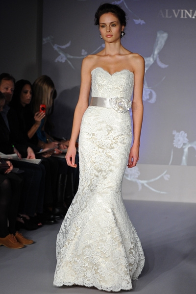 Pre-Selling my Alvina Valenta 9102 dress; available after 10/22/11 :  wedding alvina valenta 9102 1 lace ivory strapless alencon lace sweetheart Alvina 9102