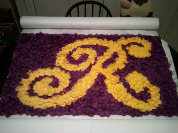 DIY Friday :  wedding diy features Mail My DIY Rose Petal Aisle Runner :  wedding diy aisle runner orange purple red yellow ceremony diy Mail 