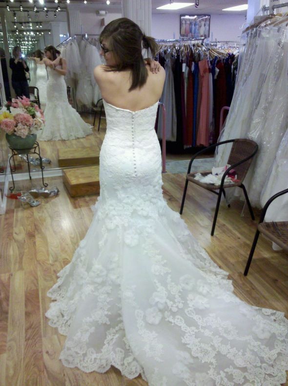which allure dress?! PICTURES :  wedding dress help allure lace sweetheart button back New Image 5
