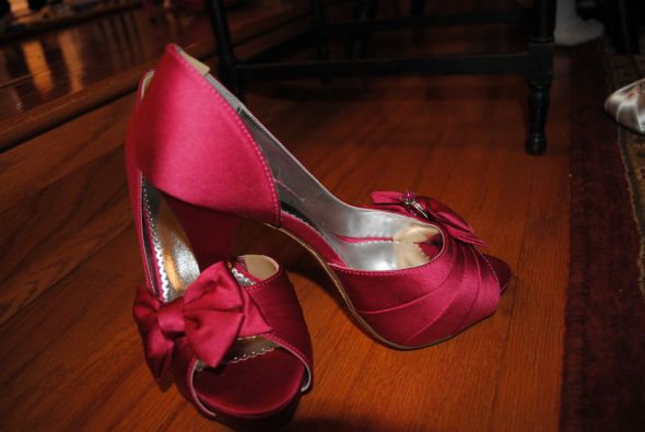 David's Bridal Watermelon Color/Pink Shoes For Sale Size 7.0 : wedding pink shoes DSC 1003