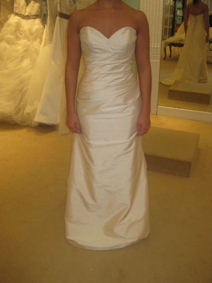 I think I have found THE ONE =) :  wedding paloma blanca 3906 1 dress PB 3906 3