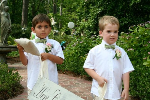 Wedding recap- pic heavy :  wedding 263113 10150299144004359 540719358 9208711 6607970 N