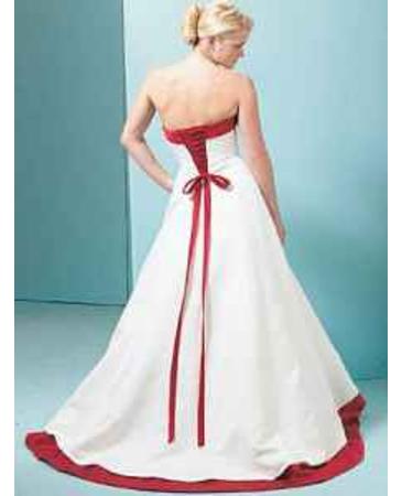 New With Tags Michaelangelo E8052 Apple and Ivory Wedding Dress Size 20