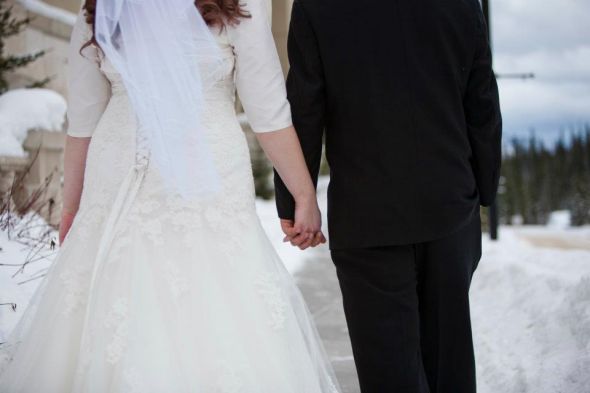 12/17/2011 Winter Wedding PRO RECAP!!! :  wedding wedding recap photos professional 378561 10151156083870080 864595079 22649863 1015318995 N