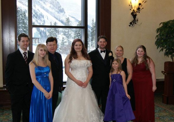 Winter Wedding Dresses :  wedding winter wedding dress cold 408014 320516621305423 100000412633619 1166471 273851981 N
