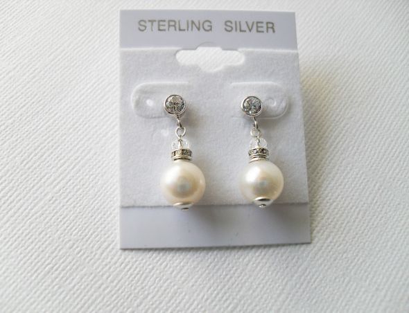 Affordable Bridal jewelry with a glamorous touch. Necklaces, earrings, bracelets : wedding bridal jewelry pearl necklace bridesmaids gifts jewelry sets necklaces earrings crystals white silver bridesmaids jewelry pearl stud earrings bridesmaid necklace pearl jewelry wedding jewelry rhinestones bracelet Emi Earrings Crystals 4