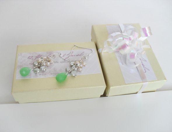 Affordable Bridal jewelry with a glamorous touch. Necklaces, earrings, bracelets :  wedding bridal jewelry pearl necklace bridesmaids gifts jewelry sets necklaces earrings crystals white silver bridesmaids jewelry pearl stud earrings bridesmaid necklace pearl jewelry wedding jewelry rhinestones bracelet Wedding Custom Order  Earrings