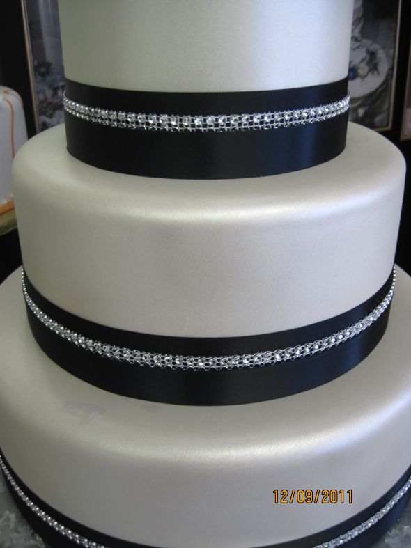 Show me your simple cakes!! : wedding cake help Cake 005