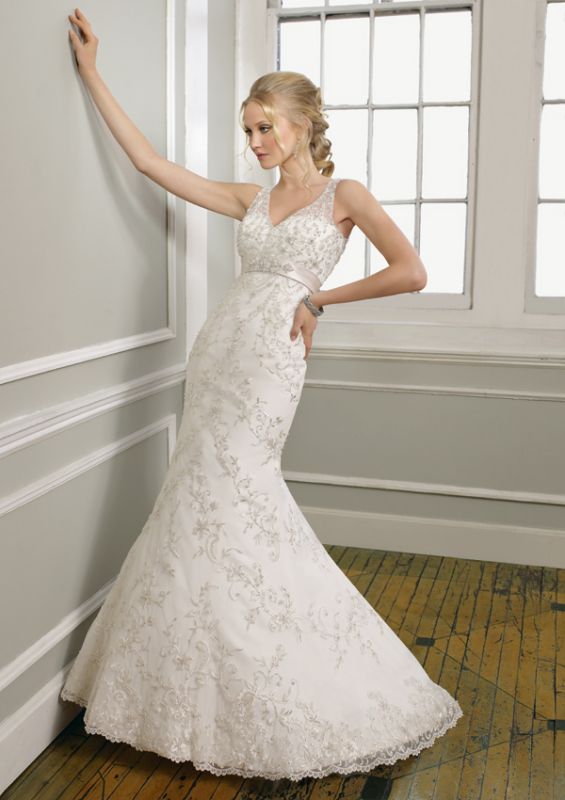No one has my dress? How bout you? :  wedding MoriLeeStockPhoto1