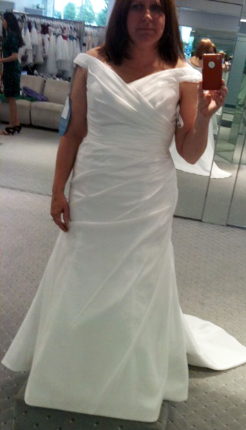 serious dress regret crisis :  wedding Aa1148