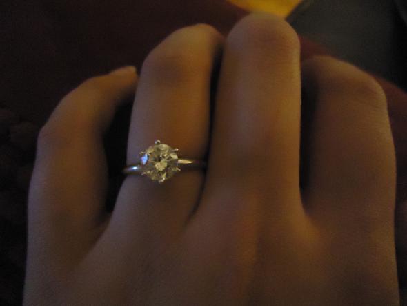 So close but yet soooo far!! If you got a moissanite show'em off.. Please :) :  wedding moissanite rings DSC00697