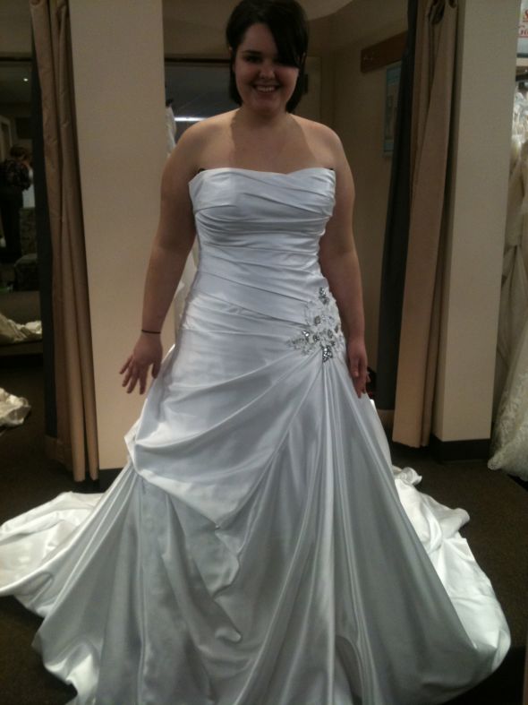 Post the first dress you ever tried, the runner up dress, and THE dress! : wedding dress d1170 essence of australia IMG 0518