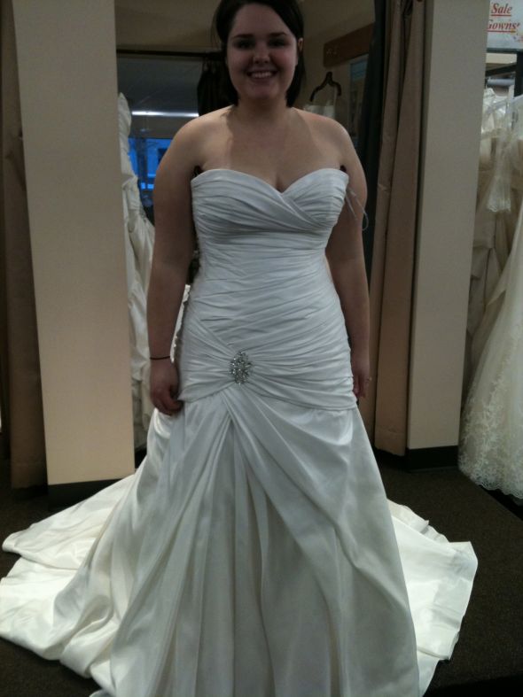 Post the first dress you ever tried, the runner up dress, and THE dress! : wedding dress d1170 essence of australia IMG 0520