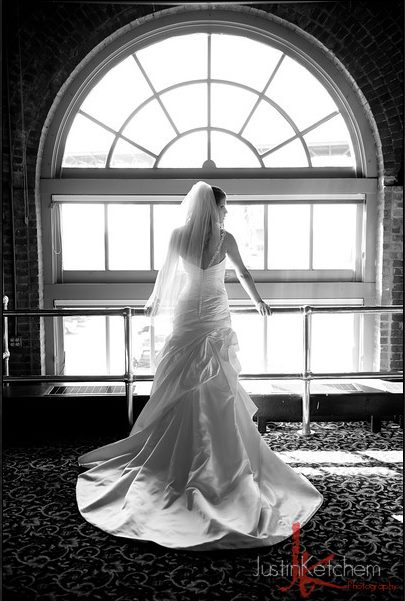 Used Maggie Sottero - Fiorella, (white) Size 6: $900 (or name your offer!) :  wedding 316558 10100930620181513 2207608 66768213 1929434405 N