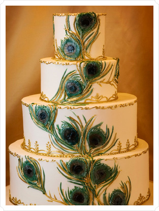 wedding peacock cake wedding cake blue green teal peacock Peacock Cake 
