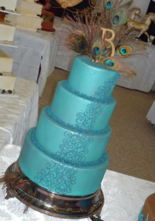 wedding peacock cake wedding cake blue green teal peacock Peacockcake 