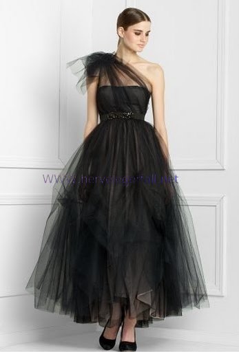 Elegant Black Dress wedding BCBGMaxAzria One Shoulder Tulle Gown B03070010