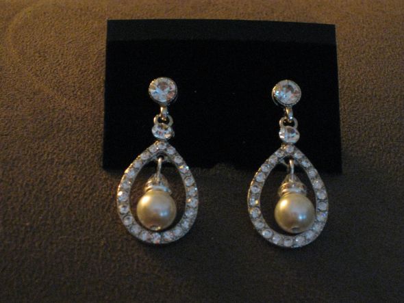 Show me your earrings?! :  wedding earrings accessories IMG 0092