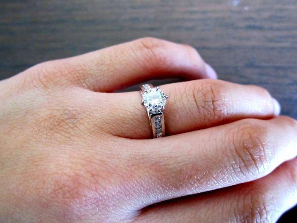 Hello ladies with 1/2 carat rings!!!! :  wedding engagement ring 50 carat ring rings IMG 0606